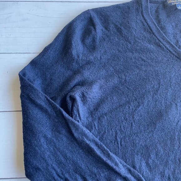 Brooks Brothers Men's 100% Saxxon Wool V-Neck Sweater, Navy Blue - Size Large - Picture 7 of 12